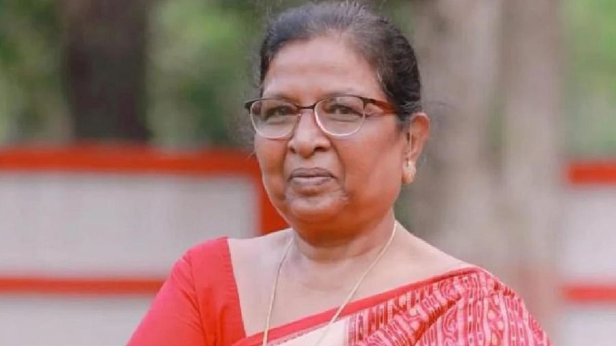 बिहार के दोनों डिप्टी सीएम को हुआ कोरोना, दो अन्य मंत्रियों में भी पाया गया वायरस The pace of spreading of Bihar corona virus epidemic has started increasing. Ministers in the Chief Minister Nitish Kumar's government