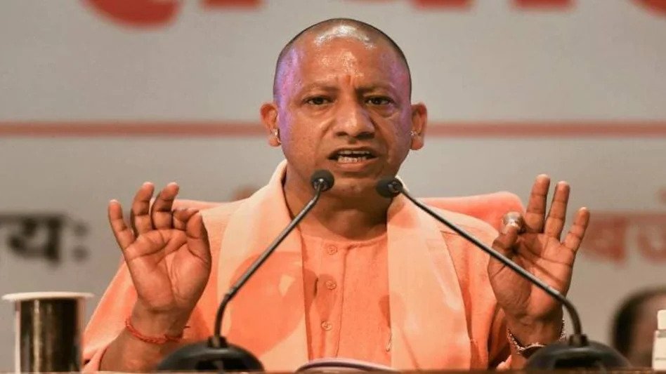 सीएम योगी आदित्यनाथ का बड़ा ऐलान, निजी कंपनी के कर्मचारी कोरोना संक्रमित होने पर ले सकेंगे छुट्टी CM Yogi Adityanath has ordered that in all private and government offices of the state, employees will be present only with 50