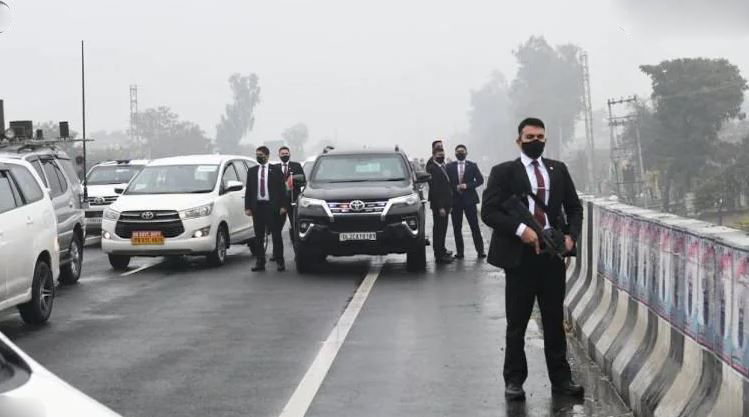 पीएम की सुरक्षा में चूक आखिर कहां हुई?