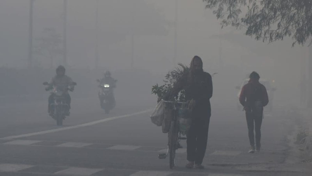 ठंड का सितम रहेगा जारी, कई राज्यों में और गिरेगा तापमान