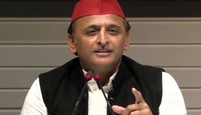 सपा ने जारी की 165 उम्मीदवारों की सूची, अखिलेश भी लड़ेंगे चुनाव