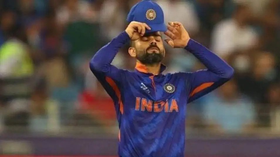 भारतीय कप्तान विराट कोहली ने किया ऐलान, दक्षिण अफ्रीका के खिलाफ होने वाले तीसरे और निर्णायक टेस्ट मैच में लेंगे हिस्सा Indian captain Virat Kohli has announced during the press conference on Monday that he will be playing the third and final match against