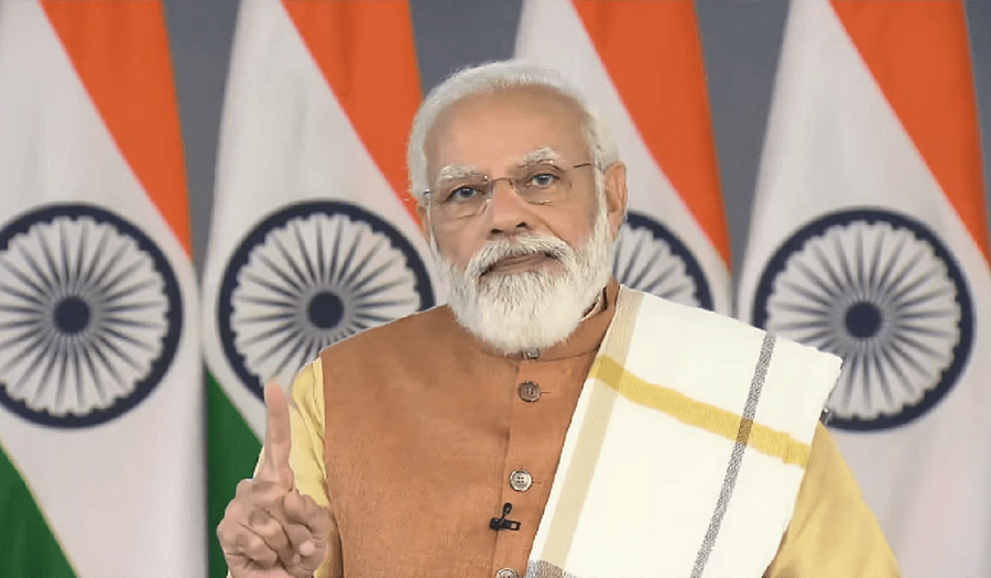 पीएम नरेंद्र मोदी ने पुडुचेरी में एमएसएमई मंत्रालय के प्रौद्योगिकी केंद्र का किया उद्घाटन Prime Minister Narendra Modi on Wednesday visited a Technology Center of the Ministry of MSME and an open-air theater in Puducherry,