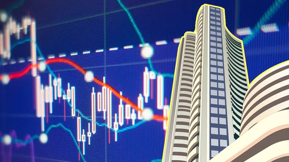 बजट से पहले शेयर बाजारों में लौटी रौनक, 800 अंक चढ़ा Before the budget, on Monday, the Indian stock market has registered a strong growth. Sensex and Nifty closed with strength on the first