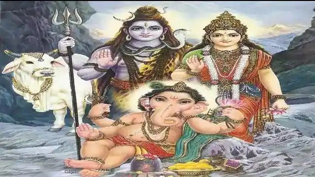 शनिवार 15 जनवरी को है साल का पहला प्रदोष व्रत, यहां जानें शुभ मुहूर्त और पूजा विधि In the first month of the year in January, this time the first Pradosh Vrat is falling on 15 January 2022. 15th January 2022 is Saturday.