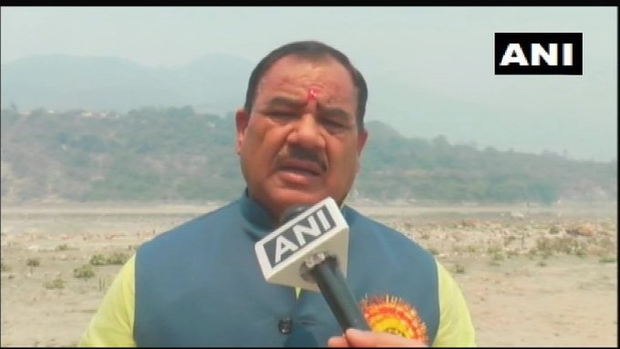 बीजेपी ने उत्तराखंड के कैबिनेट मंत्री डॉ. हरक सिंह रावत को पार्टी से किया निष्कासित, जानें क्या है कारण