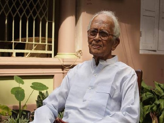 शताब्दी के स्वतंत्रता सेनानी और भाजपा नेता के अय्यप्पन पिल्लई का निधन Centenary freedom fighter and BJP leader K Ayyappan Pillai passed away on Wednesday at the age of 107. He was diagnosed with age-related