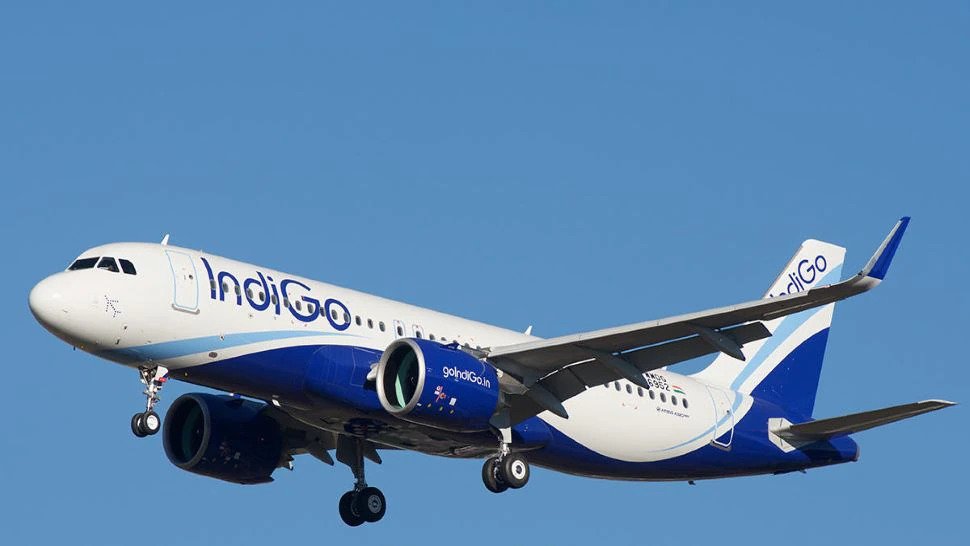 महंगा हो सकता है हवाई सफर, एक महीने में दूसरी बार बढ़े ATF के दाम Aviation fuel has become costlier by 4.2 per cent. Increase in ATF prices for the second time this month amid rise in international crude oil