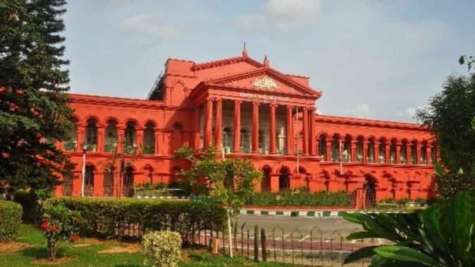 The Karnataka High Court has given a big advice on the ongoing hijab controversy in the state. A full bench of the Karnataka High Court
