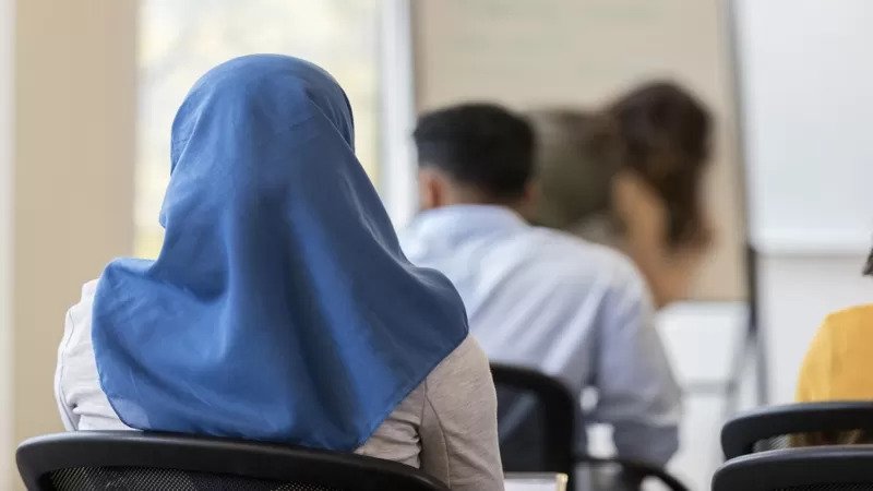 The Karnataka High Court is hearing various petitions challenging the ban on hijab in educational institutions in the state. During the