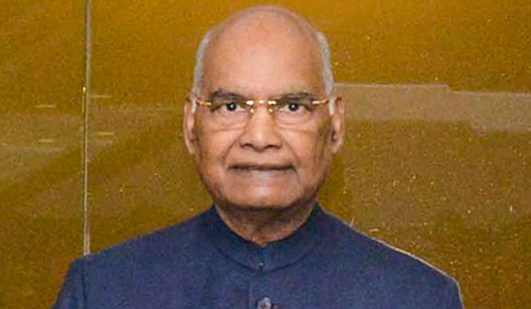 देश को लचित बोरफूकन जैसे नायकों की जरूरतः राष्ट्रपति President Kovind arrived in Guwahati on Friday on a three-day visit to Assam. Here he inaugurated the 400th birth anniversary celebrations