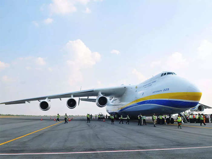 जंग की दुनिया का सबसे बड़ा विमान ‘मरिया’ अब नहीं रहा The Russian army attacking Ukraine has destroyed the world's largest aircraft. Ukraine's Foreign Minister Dmitro Kuleba said on Sunday that