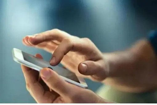 54 चीनी ऐप्स पर भारत ने लगाया प्रतिबंध The Government of India has once again issued an order banning 54 Chinese apps, taking major action against Chinese apps.