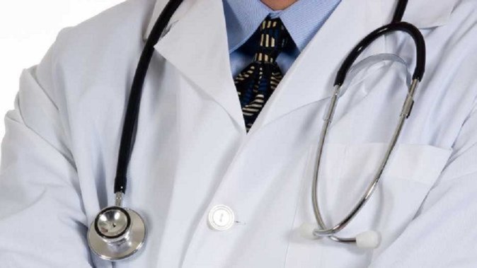 निजी मेडिकल संस्थानों की फीस होगी सरकारी संस्थानों के बराबर The National Medical Commission has taken an unprecedented decision to rein in the fees of crores in private medical colleges of the country.