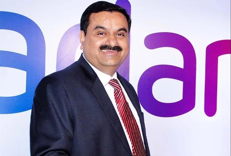 अडानी भारत के सबसे बड़े रईस, अंबानी को पीछे छोड़ा