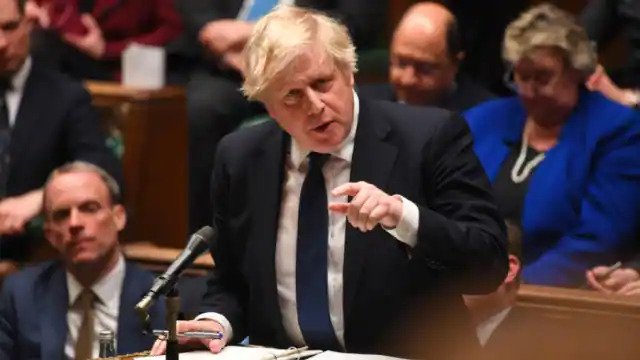 ब्रिटेन बोला- पूरा यूक्रेन कब्जाना चाहता है रूस Britain questioned Russia's intention and said that its plan is to capture the whole of Ukraine. Britain's Defense Minister Ben Wallace said