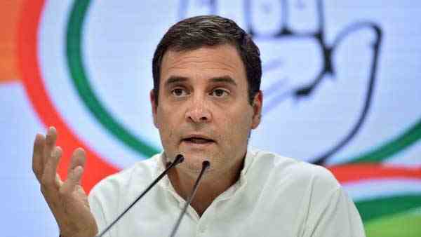 राहुल गांधी के ऑफिस पर हमला, करीब 100 लोगों ने की तोड़फोड़ Congress leader Rahul Gandhi will campaign in Punjab on Thursday for the upcoming assembly elections. Congress MP Moga District,
