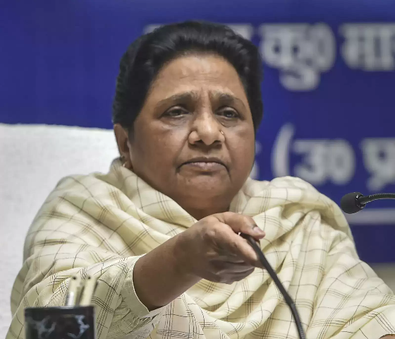 मायावती ने लोकसभा में बदला बीएसपी का नेता, ब्राह्मण सांसद को हटा जाटव को मौका
