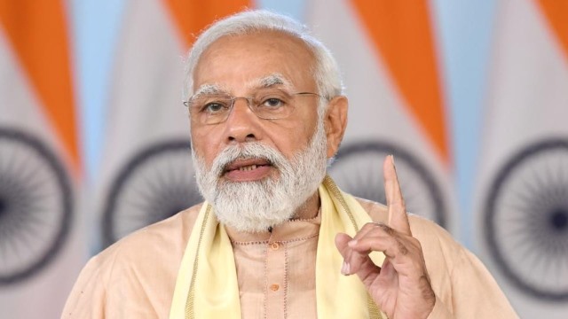 अपराधियों का हौसला बढ़ाने वालों को जनता कभी माफ न करेः मोदी