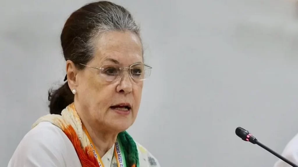 आज सोनिया से मिलेंगे जी-23 के नेता, प्रस्ताव करेंगे पेश!