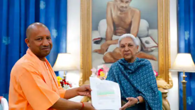 योगी कब लेंगे सीएम पद की शपथ, उत्तराखंड में कौन बनेगा मुख्यमंत्री? जानिए