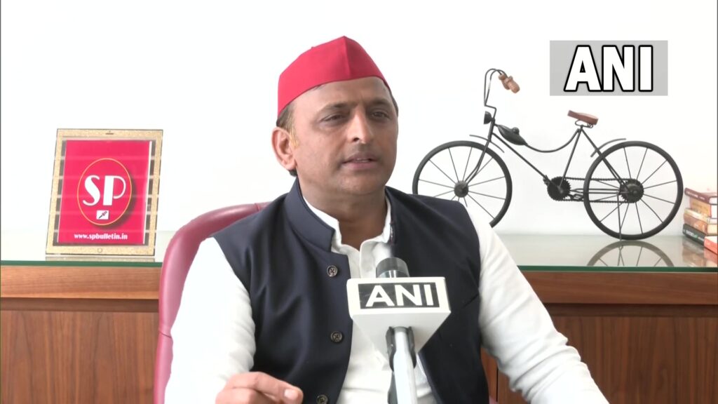 ऑपरेशन गंगा को लेकर अखिलेश यादव ने मोदी सरकार पर साधा निशाना, कही ये बड़ी बात