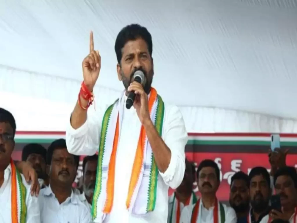 अब तेलंगाना कांग्रेस में पड़ी फूट, प्रदेश प्रमुख रेवंत रेड्डी के खिलाफ नेताओं ने खोला मोर्चा