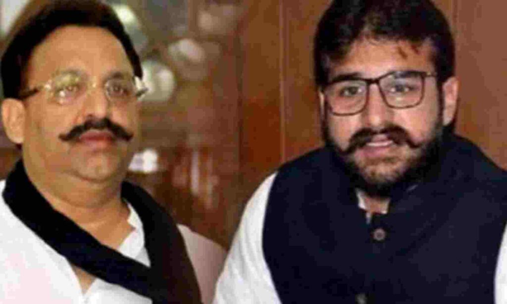 मुख्तार अंसारी के बेटे ने अखिलेश का नाम लेकर अफसरों को दी धमकी