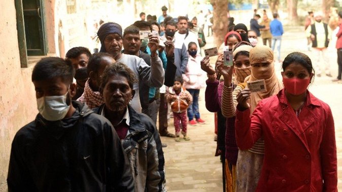 उत्तर प्रदेश विधानसभा चुनाव: यूपी में आखिरी चरण की वोटिंग आज, 11 बजे तक 21.55 फीसद हुई वोटिंग