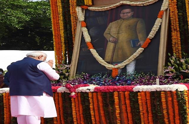 अंबेडकर ने दिया भारत की प्रगति में अमिट योगदानः मोदी