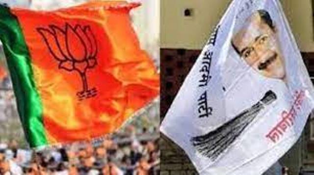 गुजरात में आप को करारा झटका, सैकड़ों आप कार्यकर्ता भाजपा में गए