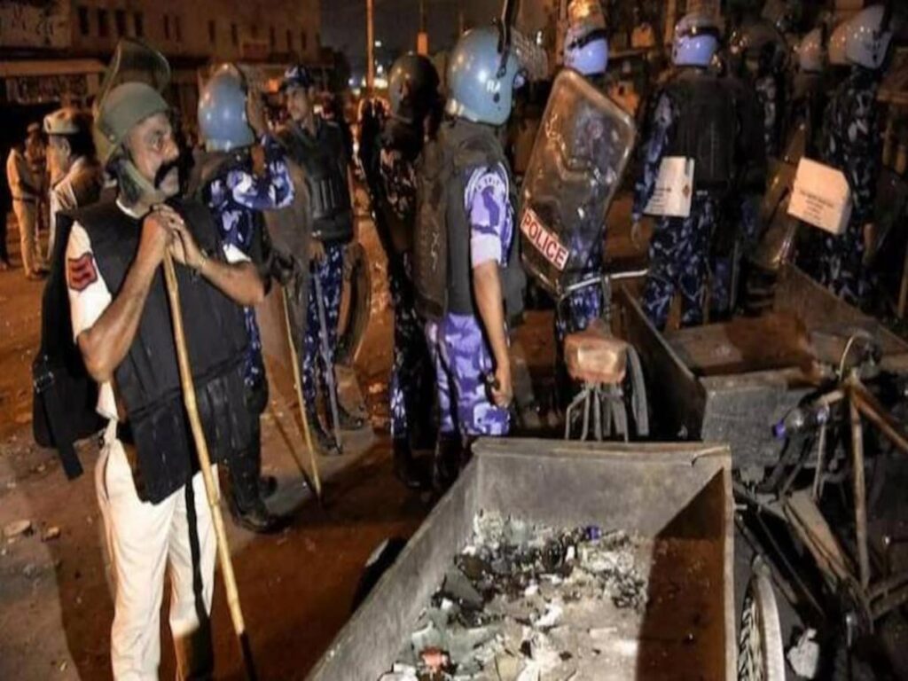 जहांगीरपुरी हिंसा: मामले की तह तक जाने की कोशिशें जारी, अंसार के रिश्तेदारों से पूछताछ