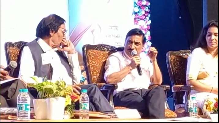 27 मंदिरों को तोड़कर बनाई गई कुतुब मीनार के पास मस्जिदः आर्कियोलॉजिस्ट मोहम्मद