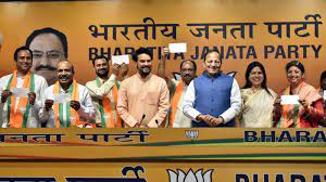 हिमाचल प्रदेश आप में गहराया संकट, नेताओं का भाजपा में जाना जारी, पार्टी ने भंग की इकाई