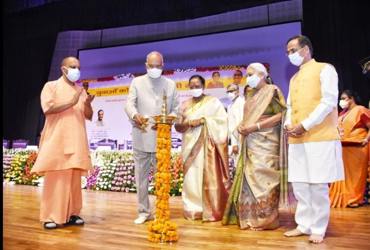 भारत में ‘वाद-विवाद’ और ‘संवाद’ की व्यापक परंपरा रही है, हमें उस परंपरा से फिर से जुड़ने की जरूरत हैः राष्ट्रपति कोविंद