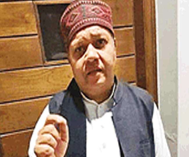 छोटी मछलियों को पकड़कर बड़े मगरमच्छों को बचाना चाहती है सरकारः नीरज शर्मा