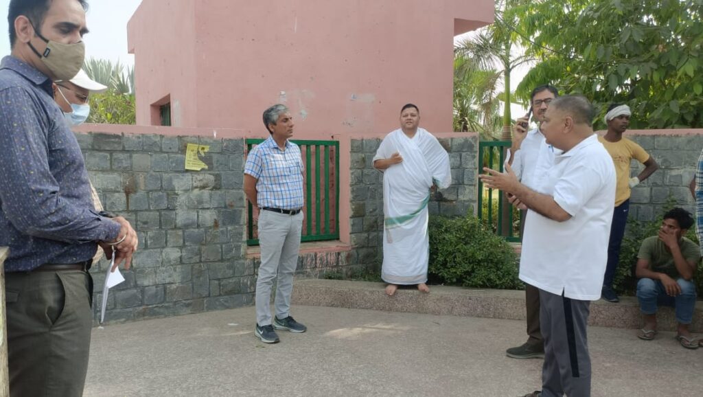 विधायक नीरज शर्मा ने एफ0एम0डी0ए एंव स्मार्ट सिटी के अधिकारियों संग किया लेजर वैली पार्क का निरिक्षण