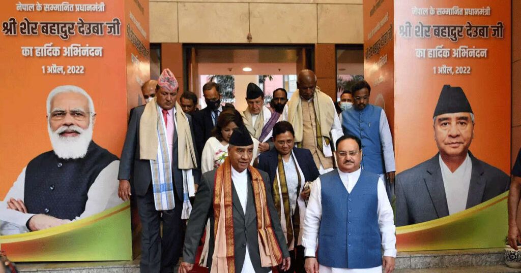 नेपाली प्रधानमंत्री ने बीजेपी मुख्यालय जाकर रचा इतिहास, मचा बवाल तो देनी पड़ी सफाई