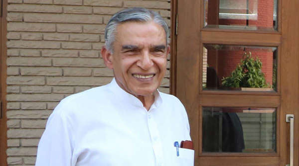 नेशनल हेराल्ड केसः खड़गे के बाद अब ईडी के निशाने पर पवन बंसल, हुई पूछताछ