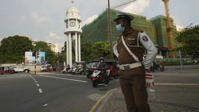 संकट से जूझते श्रीलंका में अपने सैनिक नहीं भेज रहा भारत, उच्चायोग ने किया खबरों का खंडन
