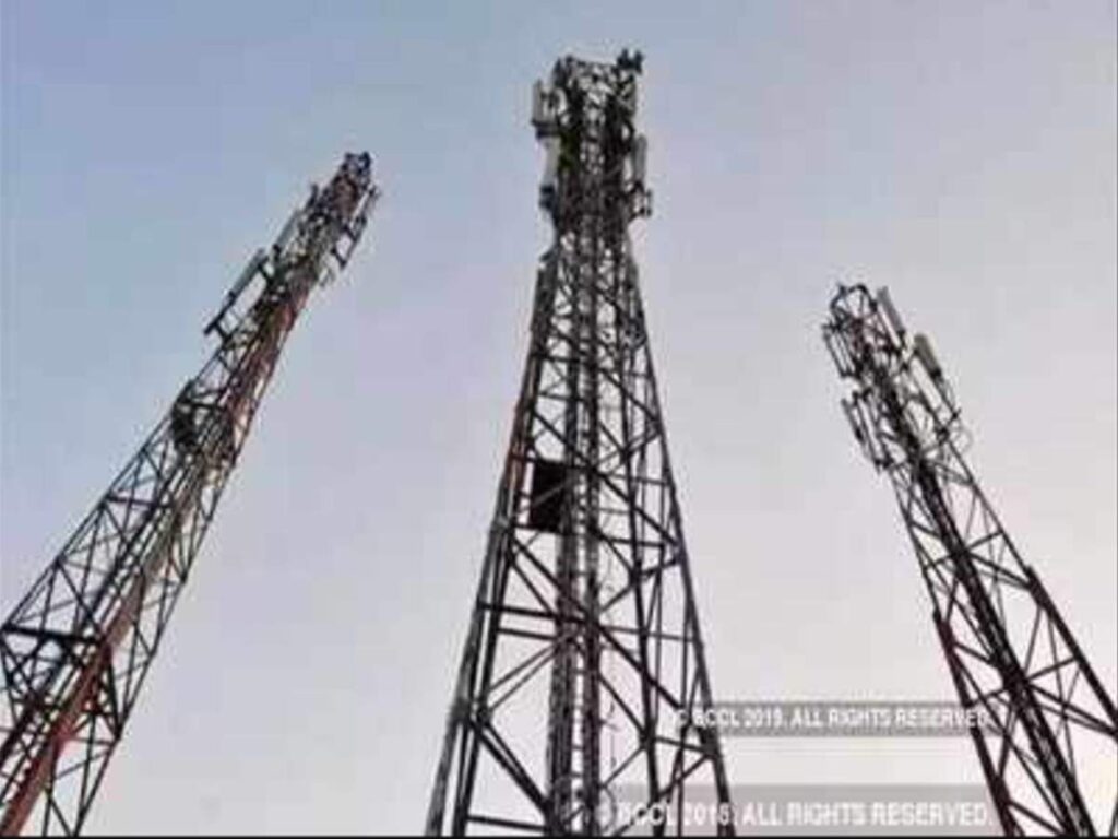ड्रेगन ने दिखाई आंख, एलएसी के नजदीक लगाए तीन मोबाइल टावर