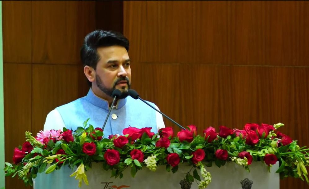 आयुष के क्षेत्र में ईनोवेशन की बात हो या निवेश की बात हो इसकी संभावनाएं असीमित हैः अनुराग ठाकुर