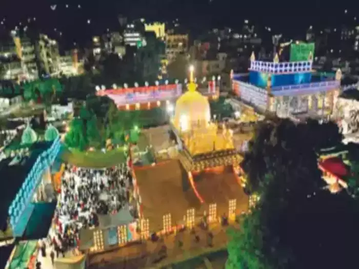 राजस्थान: अजमेर में धारा 144 लागू, धार्मिक आयोजन के बैनर- झंडा लगाने पर लगाई पाबंदी