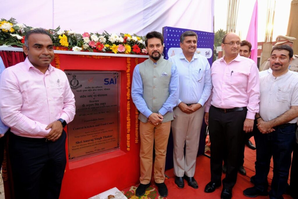 खेल मंत्री अनुराग सिंह ठाकुर ने एनएसएनआईएस के 61वें स्थापना दिवस पर कई नई परियोजनाओं को दिखाई हरी झंडी