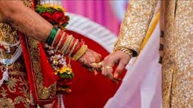 महाराष्ट्र का एक ऐसा गांव, जहां इस वजह से परेशान होकर पति को छोड़ जाती हैं दुल्हनें