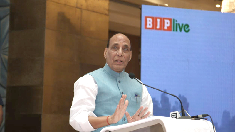 घरेलू व्यवसायों के लिए विदेशी बाजारों तक पहुंच बढ़ाने के प्रयास किए जा रहे हैं- रक्षा मंत्री राजनाथ सिंह