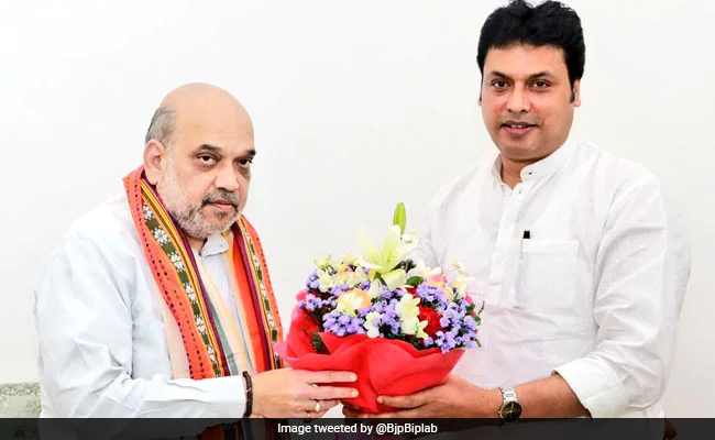 त्रिपुरा के मुख्यमंत्री बिप्लब कुमार देब ने दिया इस्तीफा, कल गृहमंत्री अमित शाह से की थी मुलाकात