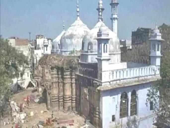 ज्ञानवापी सर्वे: सुप्रीम कोर्ट का आदेश- शिवलिंग वाले स्थान की सुरक्षा करें, कोर्ट कमिश्नर अजय मिश्रा को हटाया गया