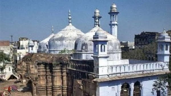 ज्ञानवापी पर फैसलाः 17 मई से पहले दोबारा सर्वे, पूरी मस्जिद खंगाली जाएगी, कमिश्नर नहीं बदलेंगे