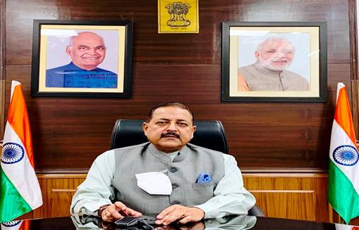 जम्मू-कश्मीर में विकास प्रधानमंत्री की सर्वोच्च प्राथमिकताओं में से है: मंत्री डॉ जितेंद्र सिंह